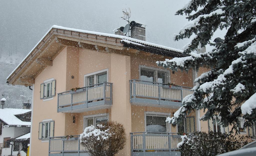 B&B 3 Cuori Predazzo Exterior photo